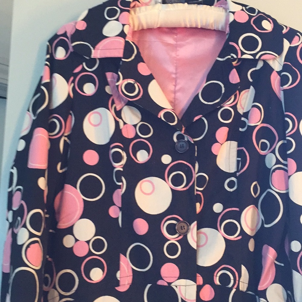 Ladies All Weather Coat. Light Weight.